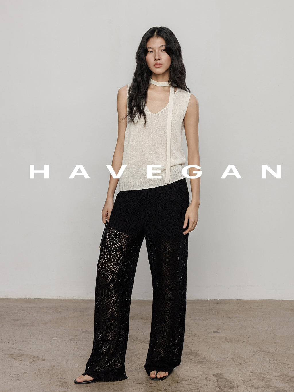 V-Neck Tie-Strap Knitted Vest_BDHL7477