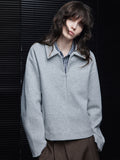 Grey Loose-Fit Short Sweatshirt_BDHL7793