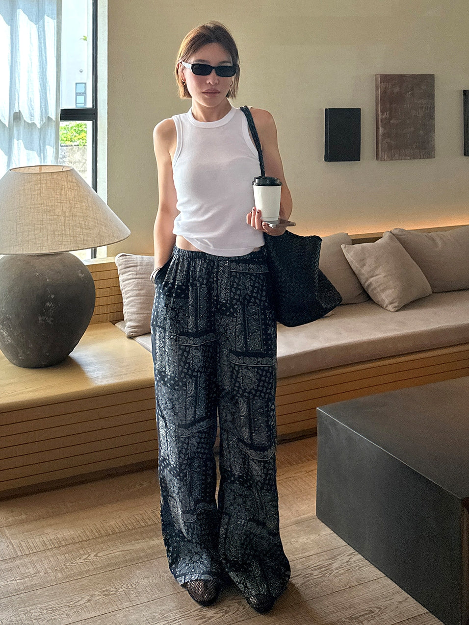 Patterned Wide-Leg Pants_BDHL7619