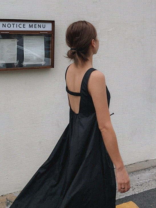 Loose Backless Suspender Dress_BDHL7247