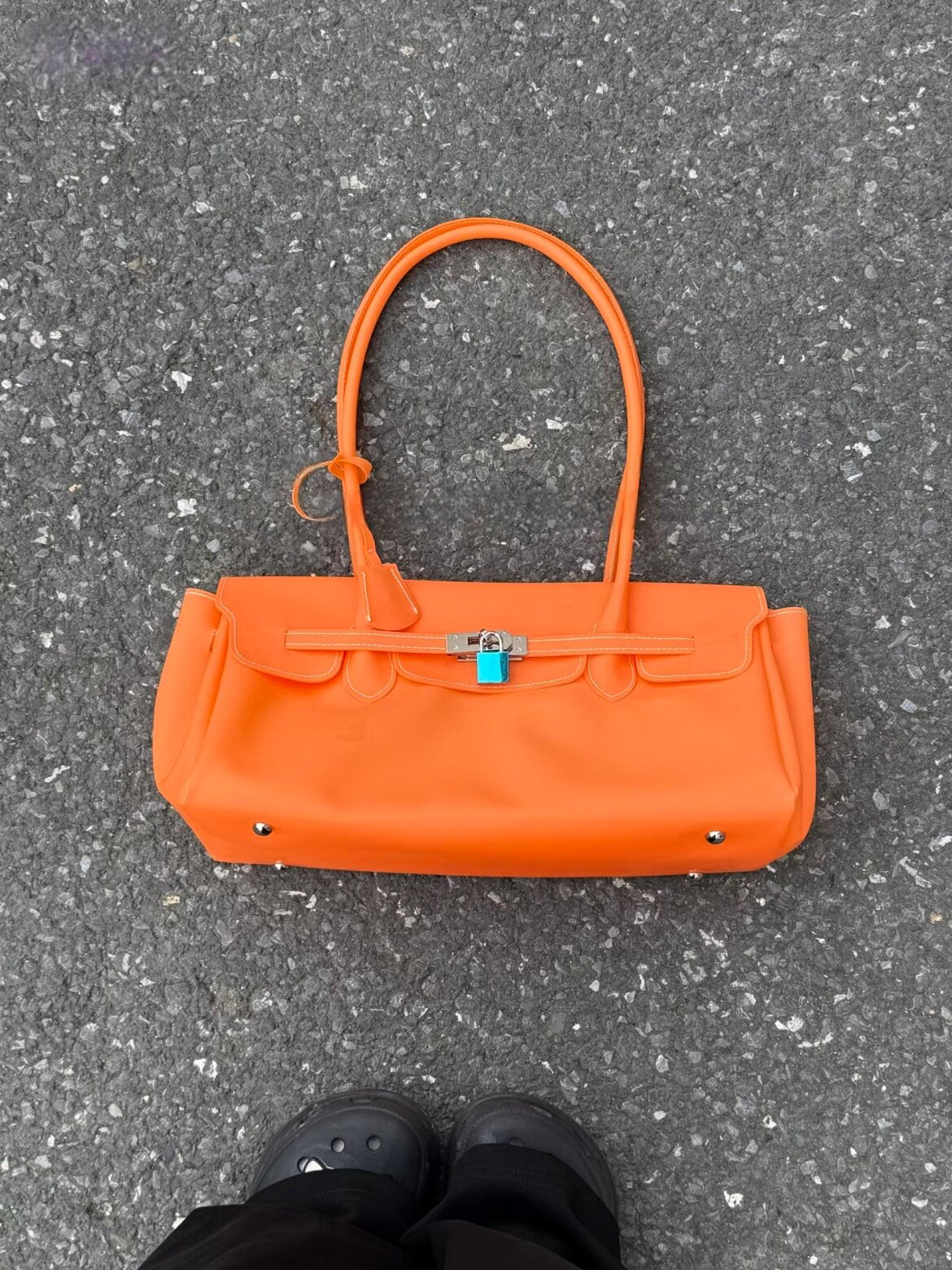 Jelly TPU East-West Padlock Bag_BDHL8305