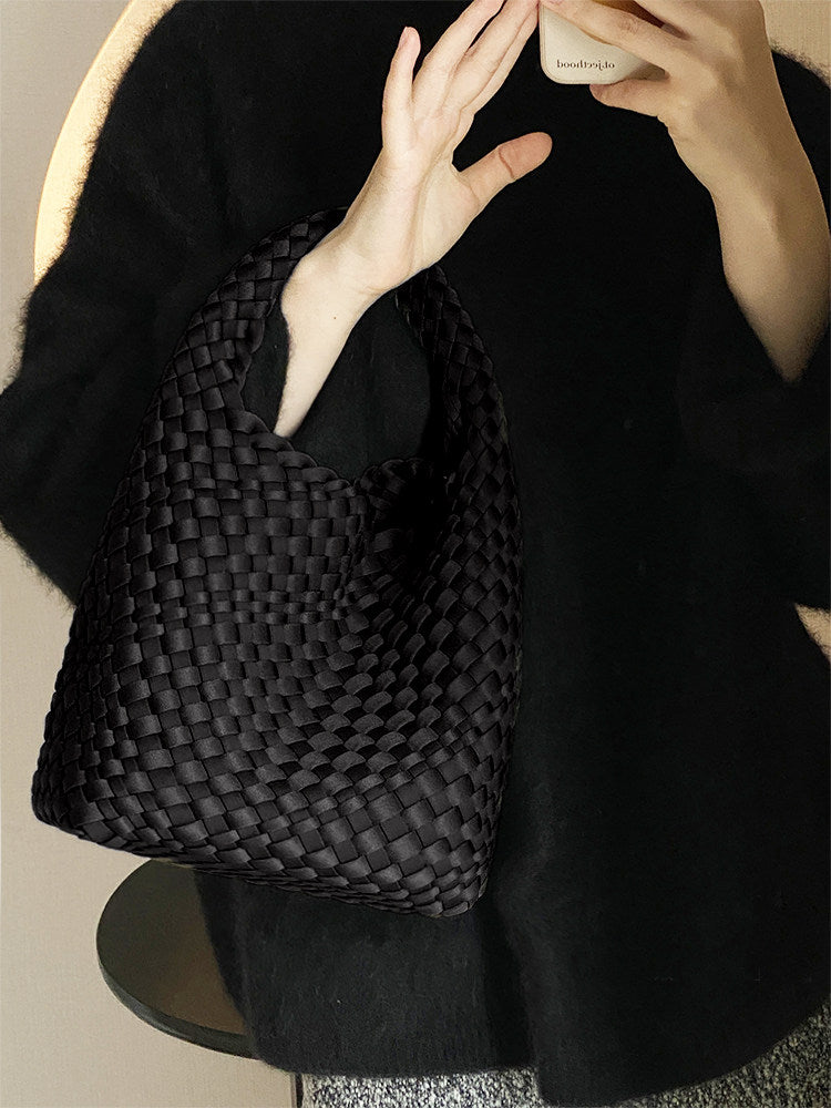 Hand Woven Bucket Bag_BDHL8453