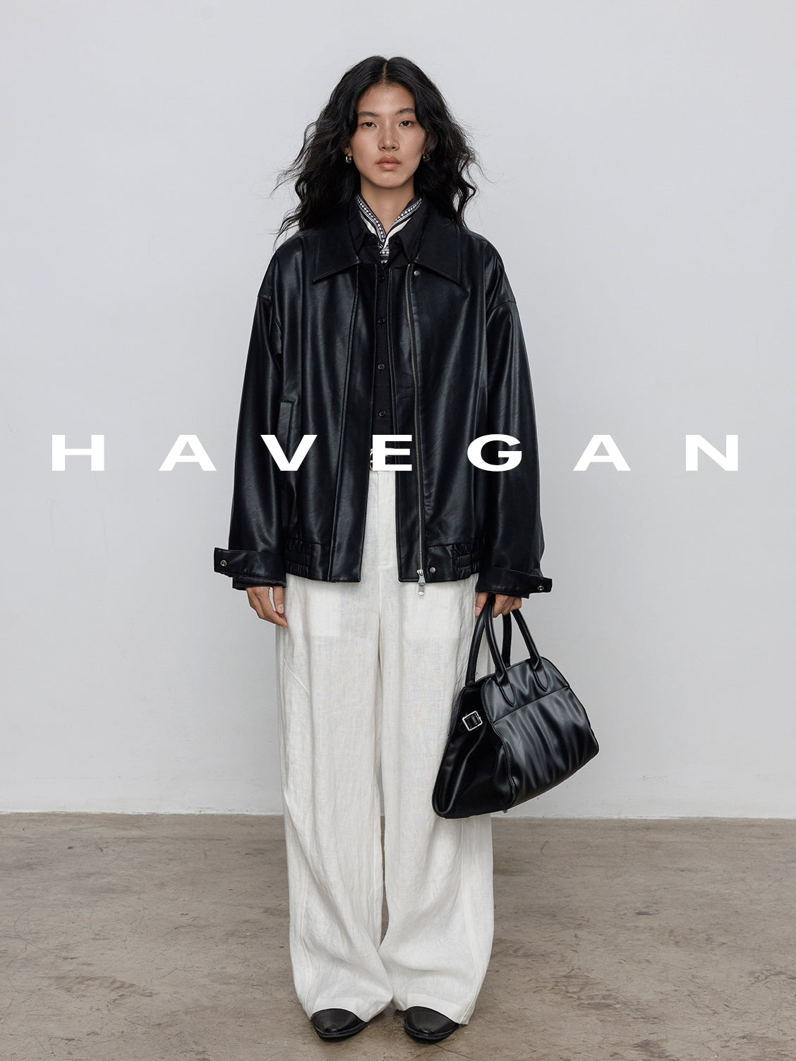 Long-Sleeved Leather Jacket_BDHL7709