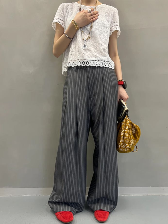 Striped Loose-Fitting Pants_BDHL7403