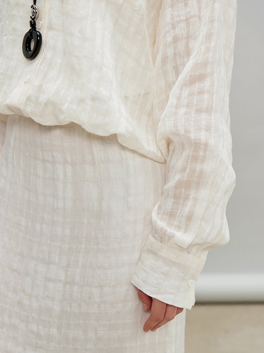 Loose-Fitting Shirt Or Long Straight Skirt_BDHL7193