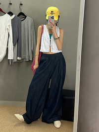 Crumpled Striped Vest_BDHL7249
