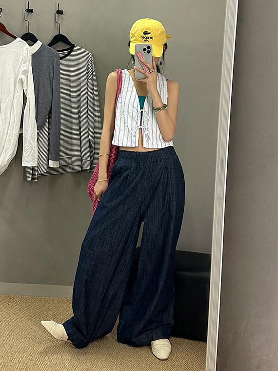 Crumpled Striped Vest_BDHL7249