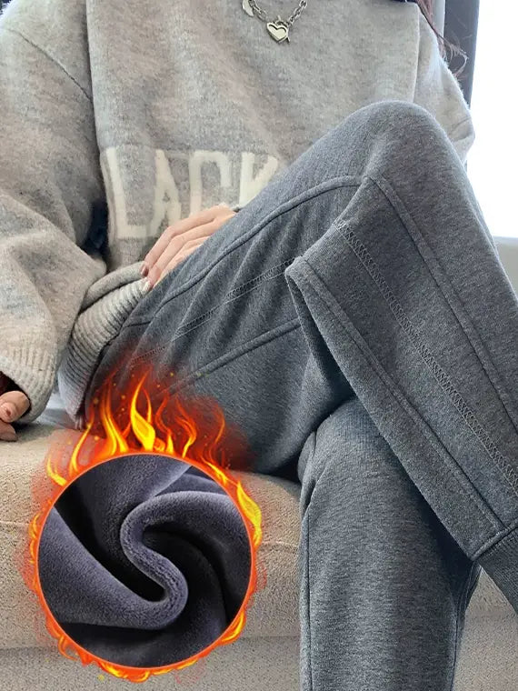 High-Waisted Tapered Sweatpants_BDHL8031