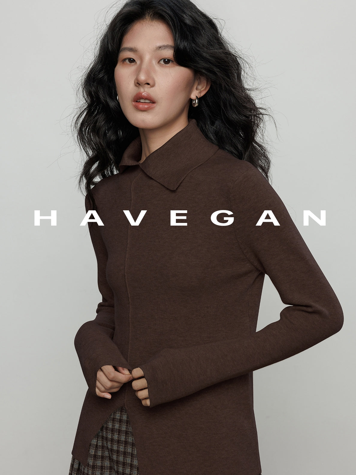 不對稱領針織上衣_BDHL7959