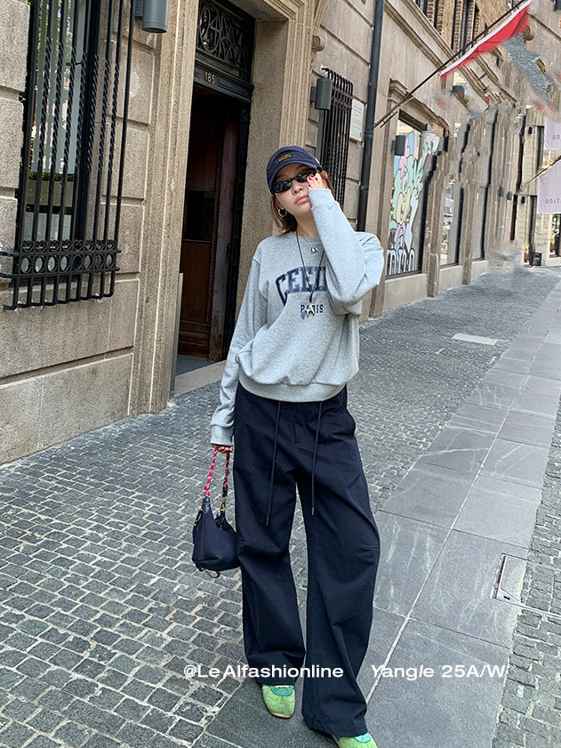 Relaxed-Fit Curved Cargo Pants_BDHL8011