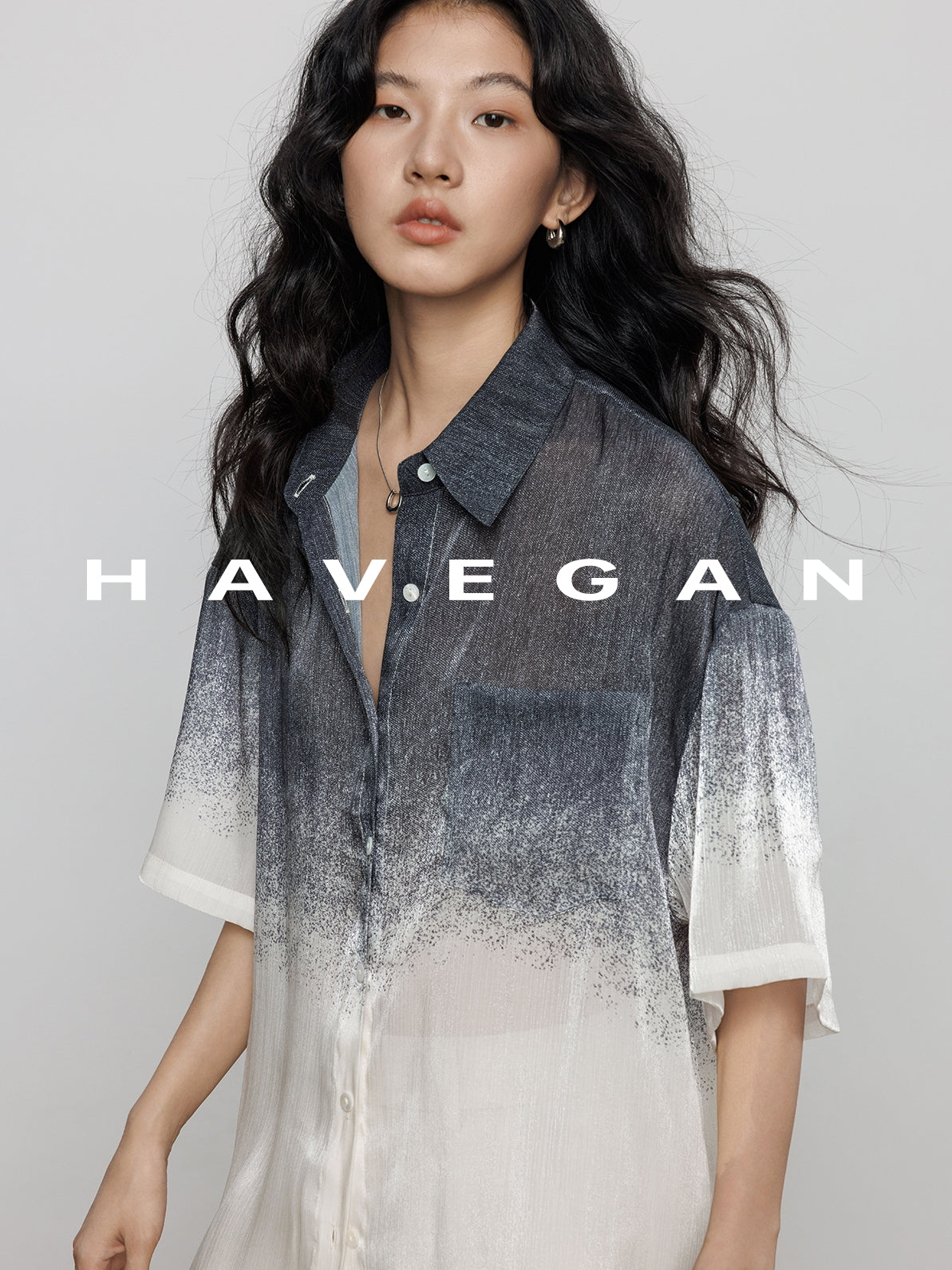 Gradation Print Short-Sleeved Shirt_BDHL7605