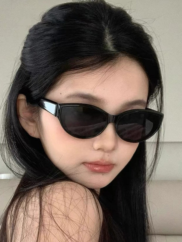 Cat-Eye Polarized Sunglasses_BDHL8377