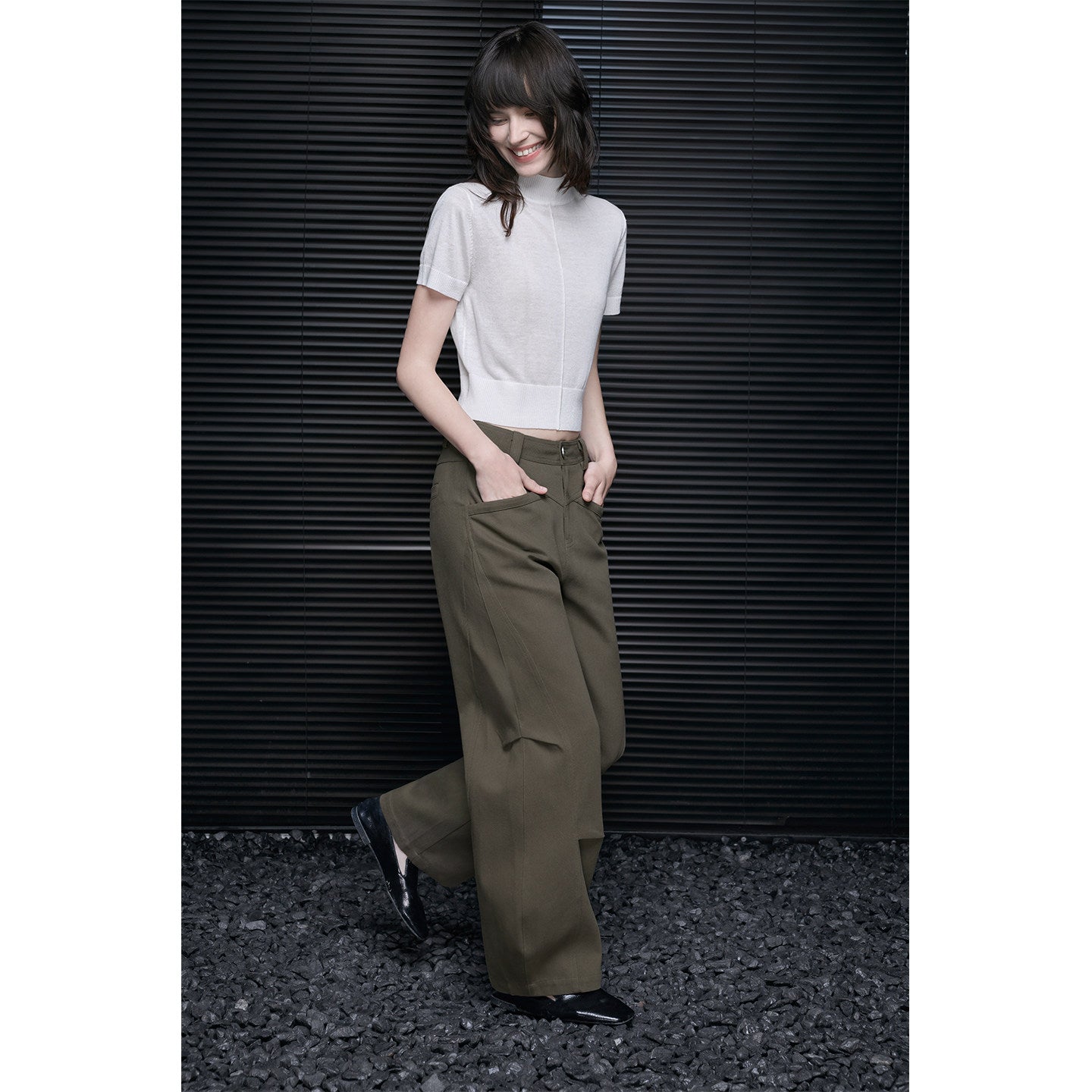 Mock Neck Short Sleeve Slim Knit Top_BDHL8217
