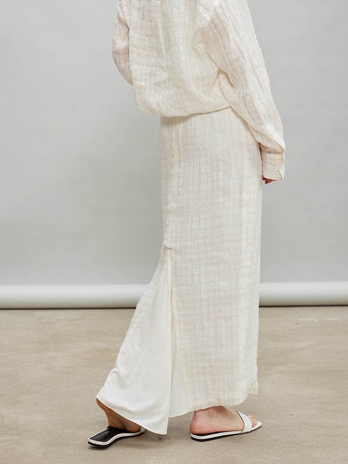 Loose-Fitting Shirt Or Long Straight Skirt_BDHL7193
