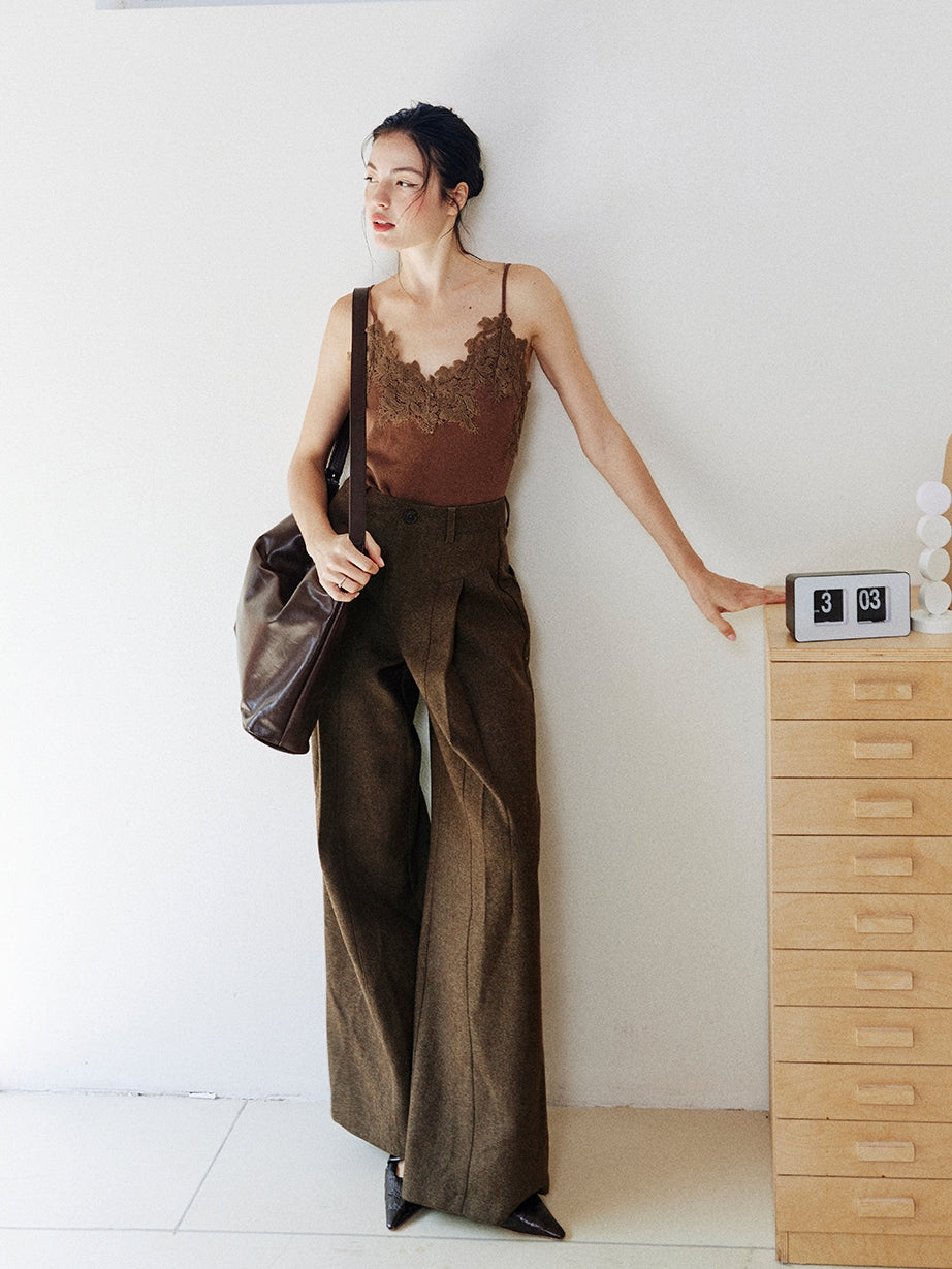 Tucked Wide-Leg Pants_BDHL7996