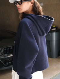 Sporty Half-Zip Hooded Sweatshirt_BDHL6533