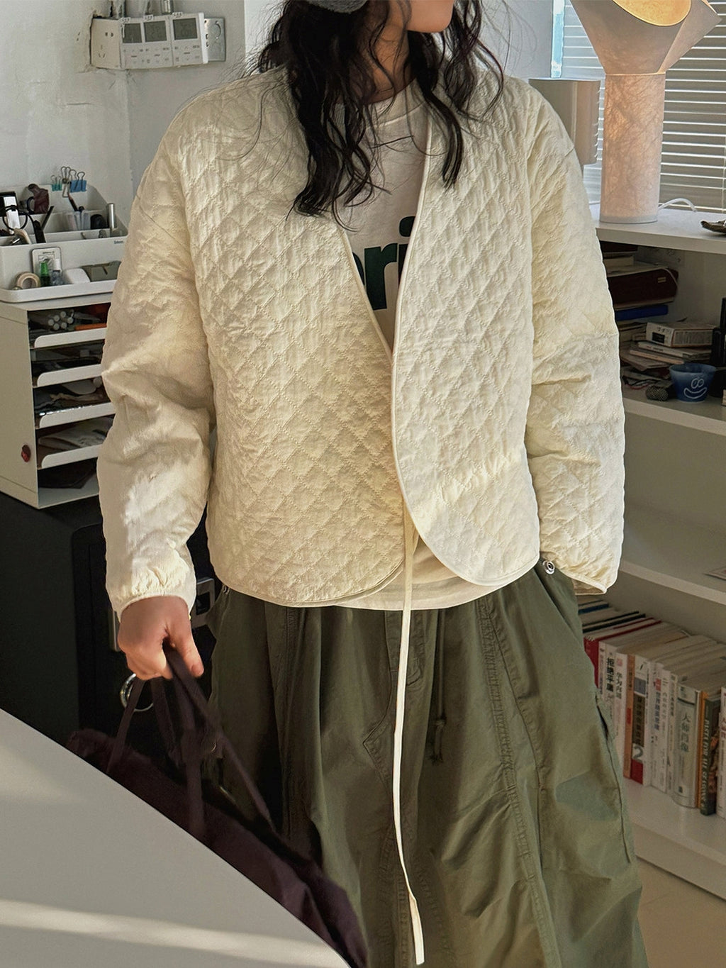 V-Neck Diamond-Stitch Jacket_BDHL8133