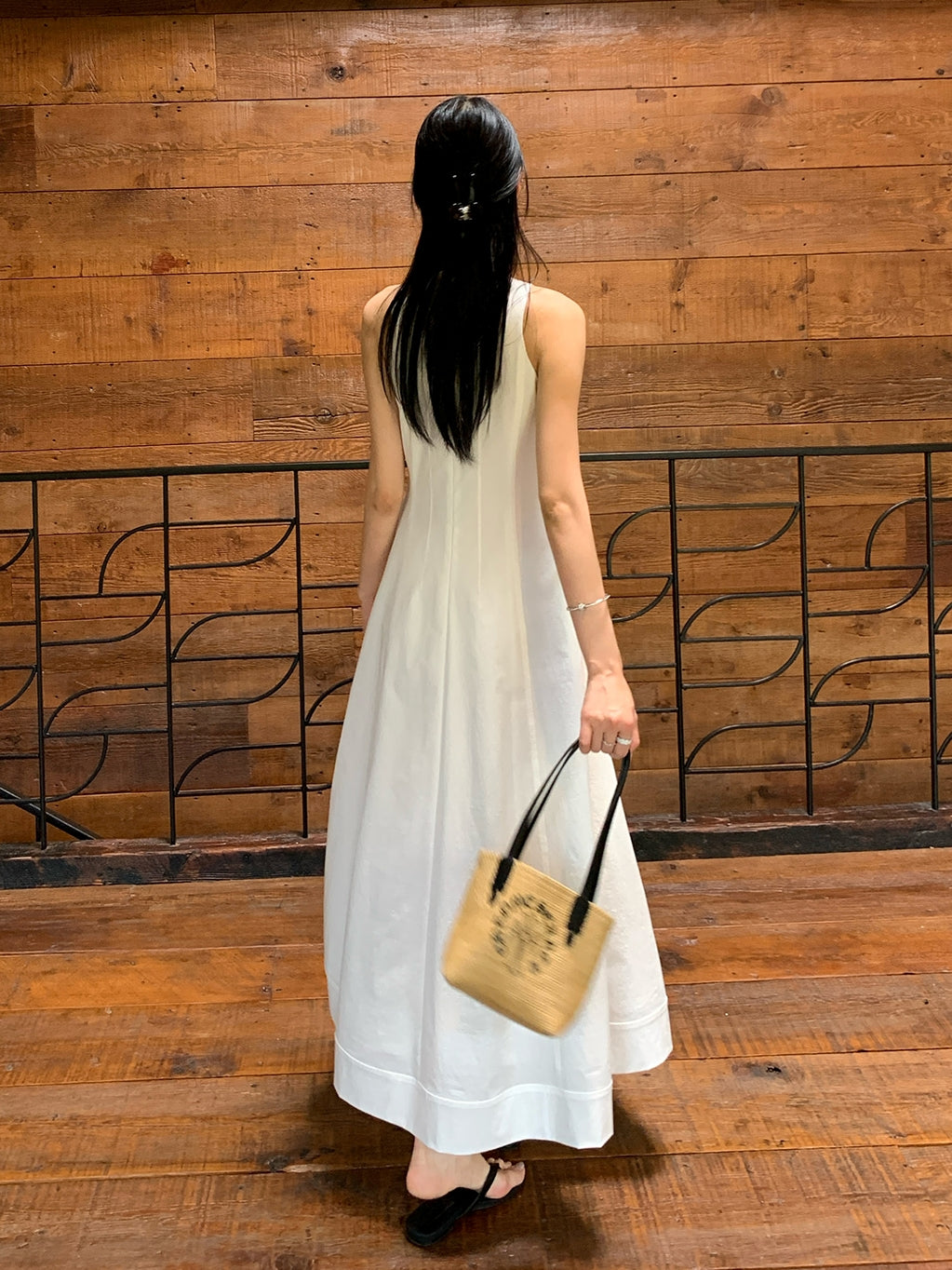 Tucks Long White Dress_BDHL7551
