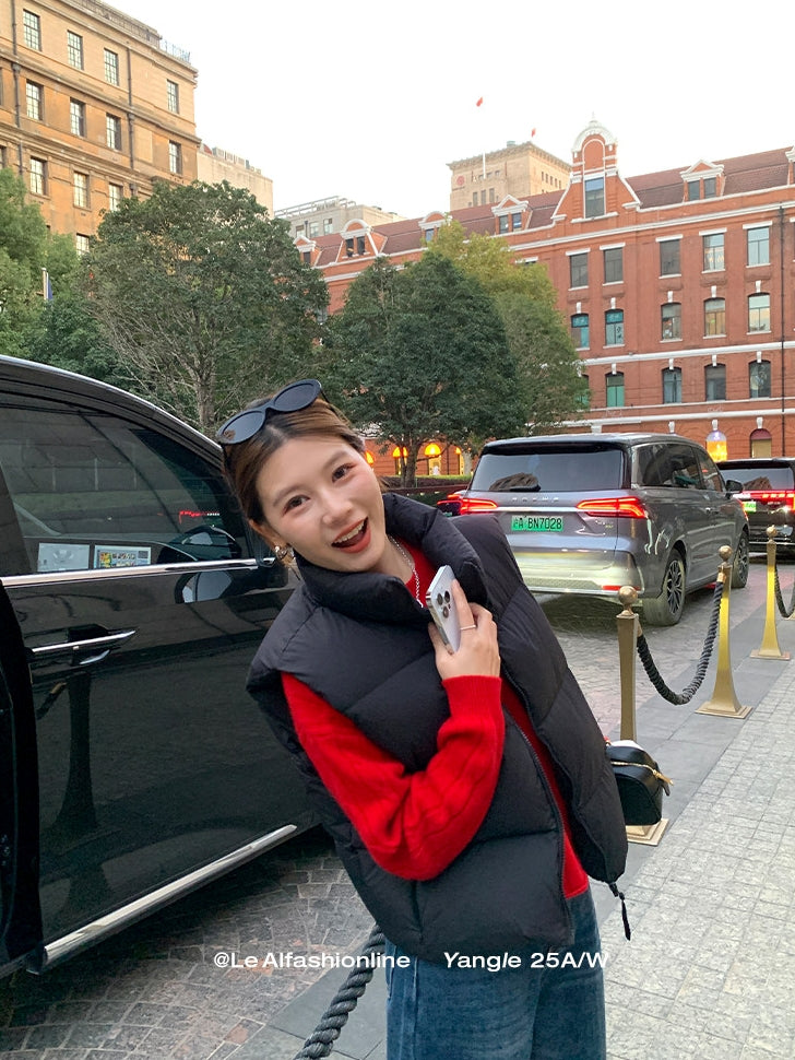 Crew-Neck Cable Knit Tops_BDHL8048