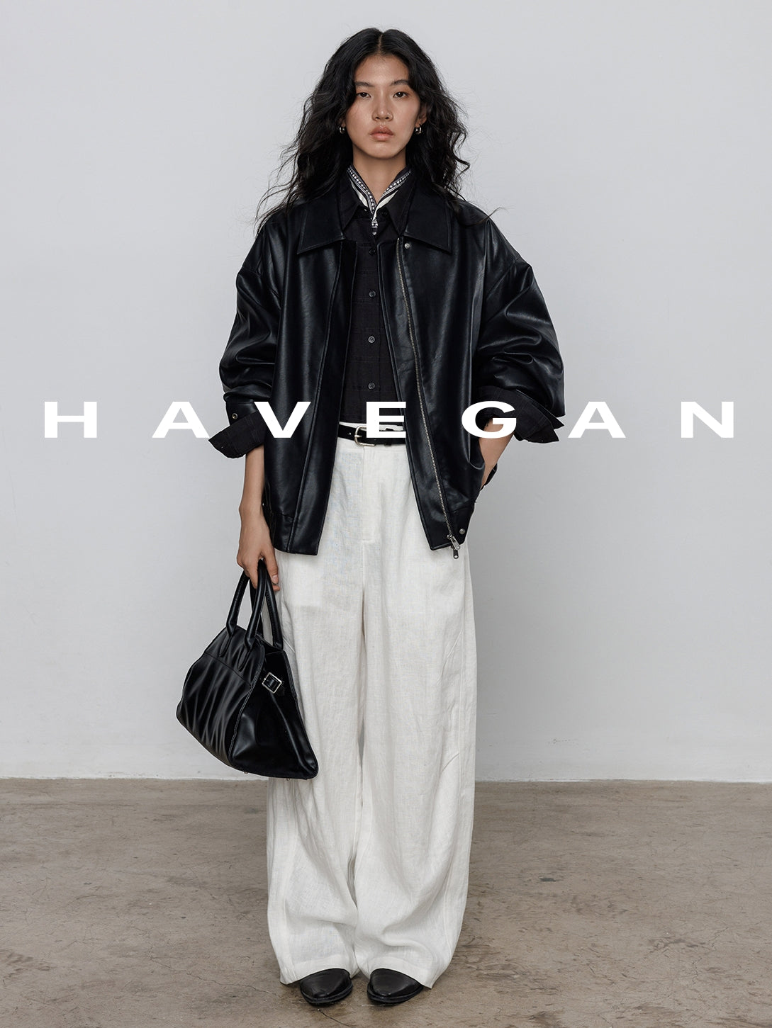 Long-Sleeved Leather Jacket_BDHL7709