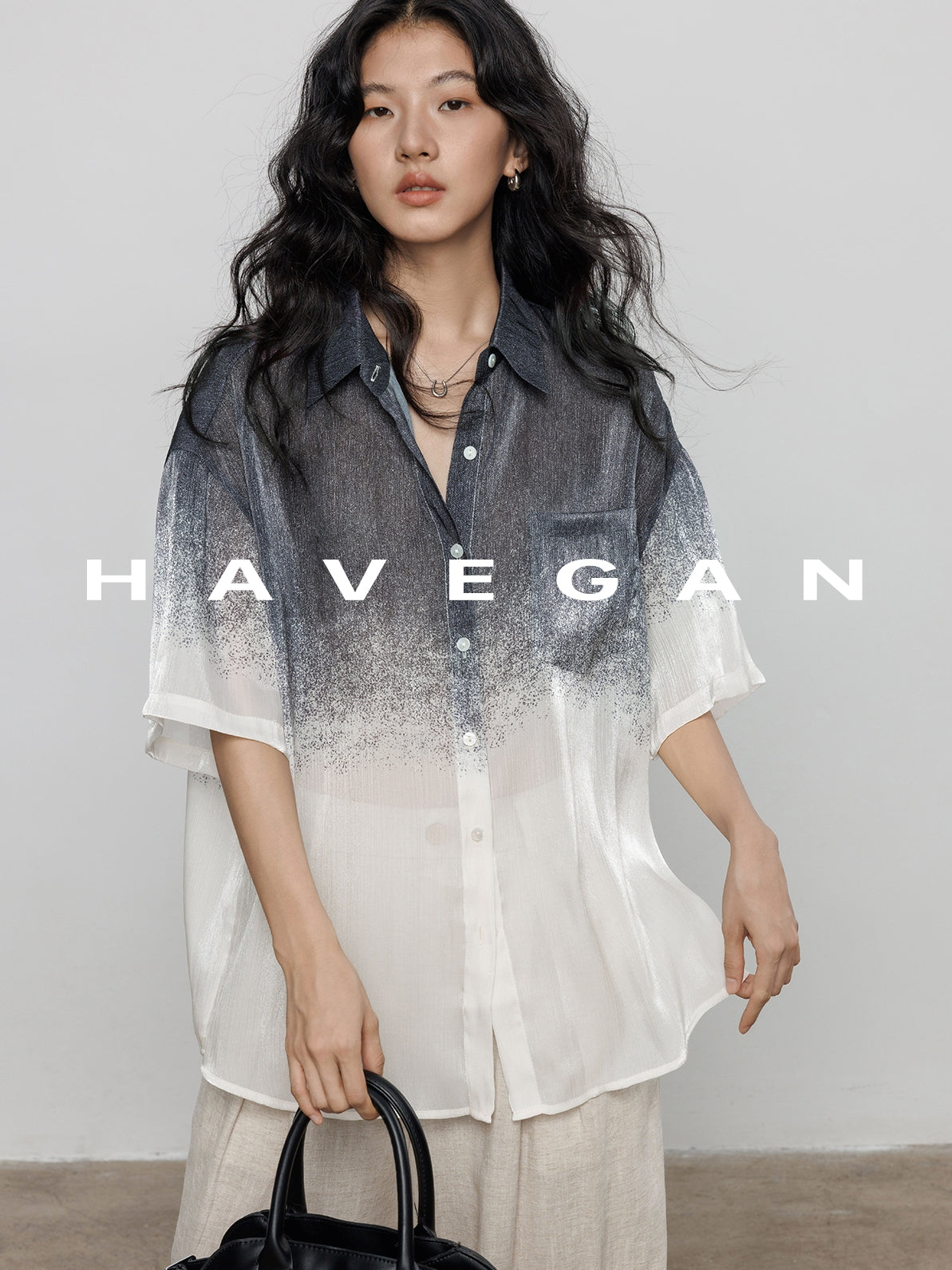 Gradation Print Short-Sleeved Shirt_BDHL7605
