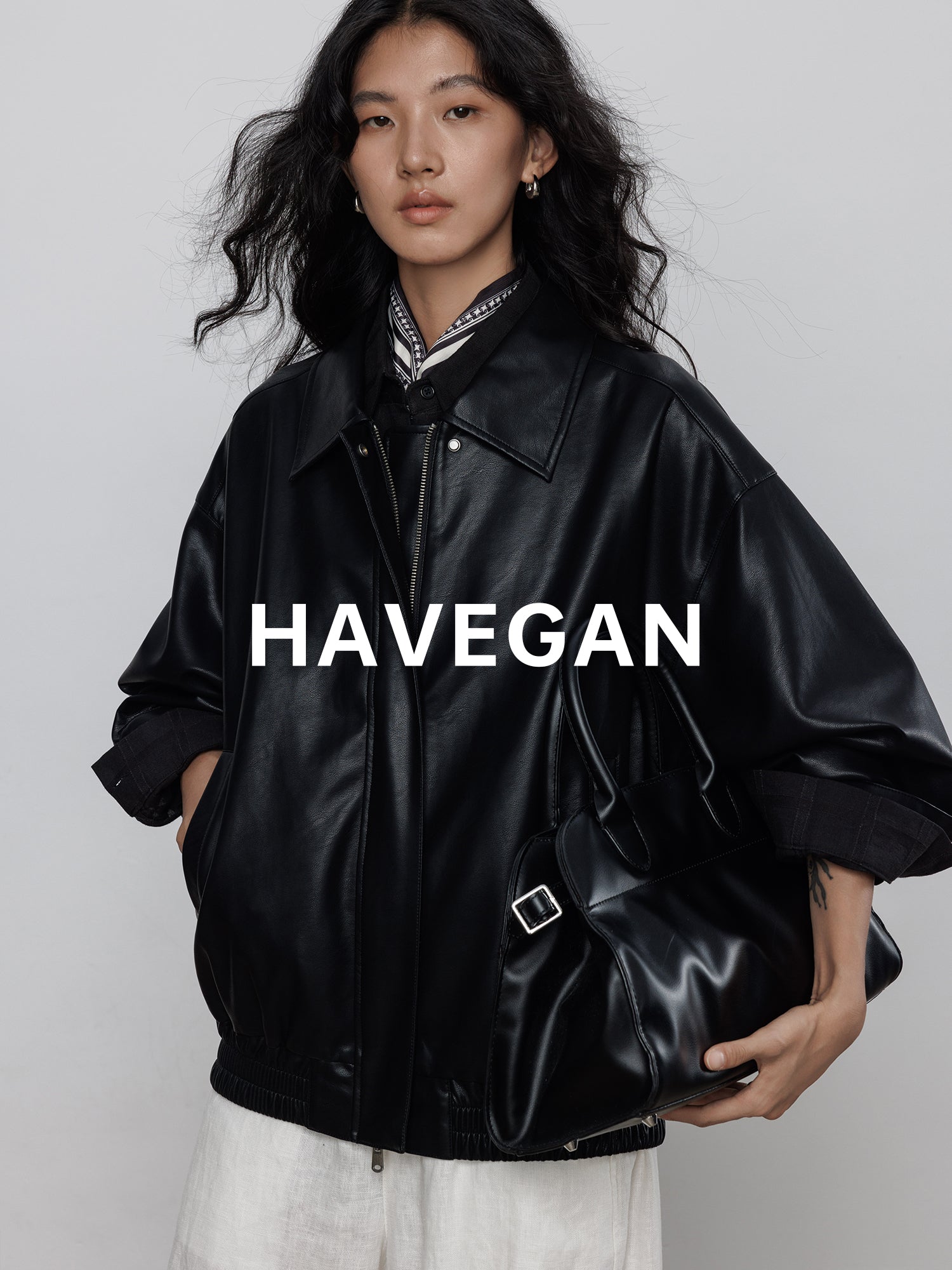 Long-Sleeved Leather Jacket_BDHL7709