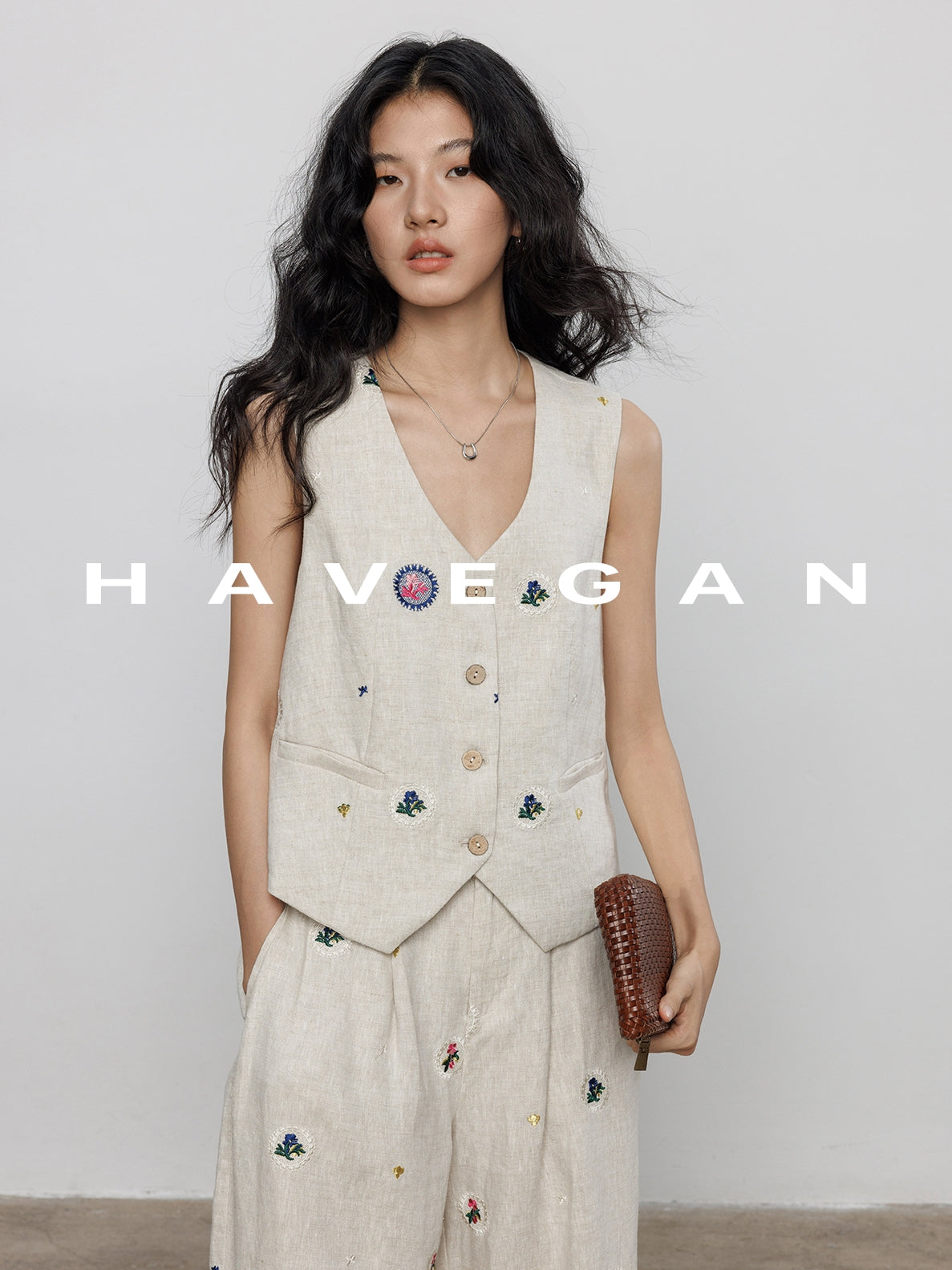 Embroidered Design Vest Or Pants_BDHL7606