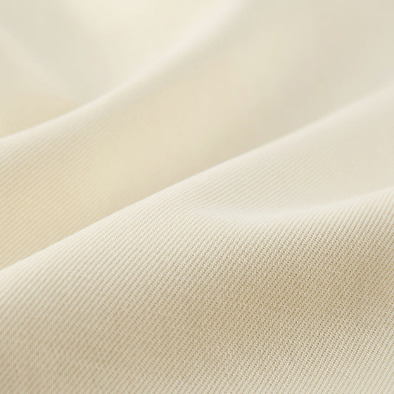 Wide-Belt White Suit Pants_BDHL7998