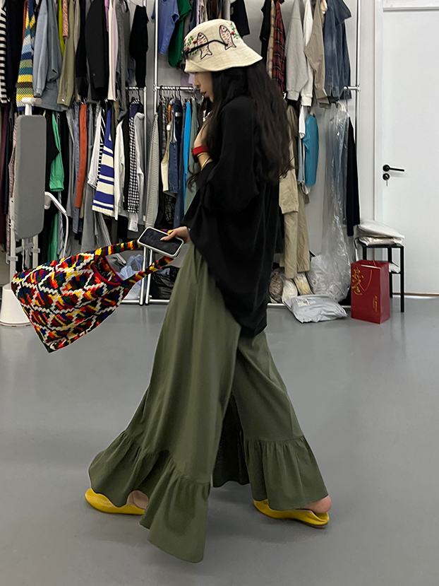Frilled Wide-Leg Pants_BDHL7258