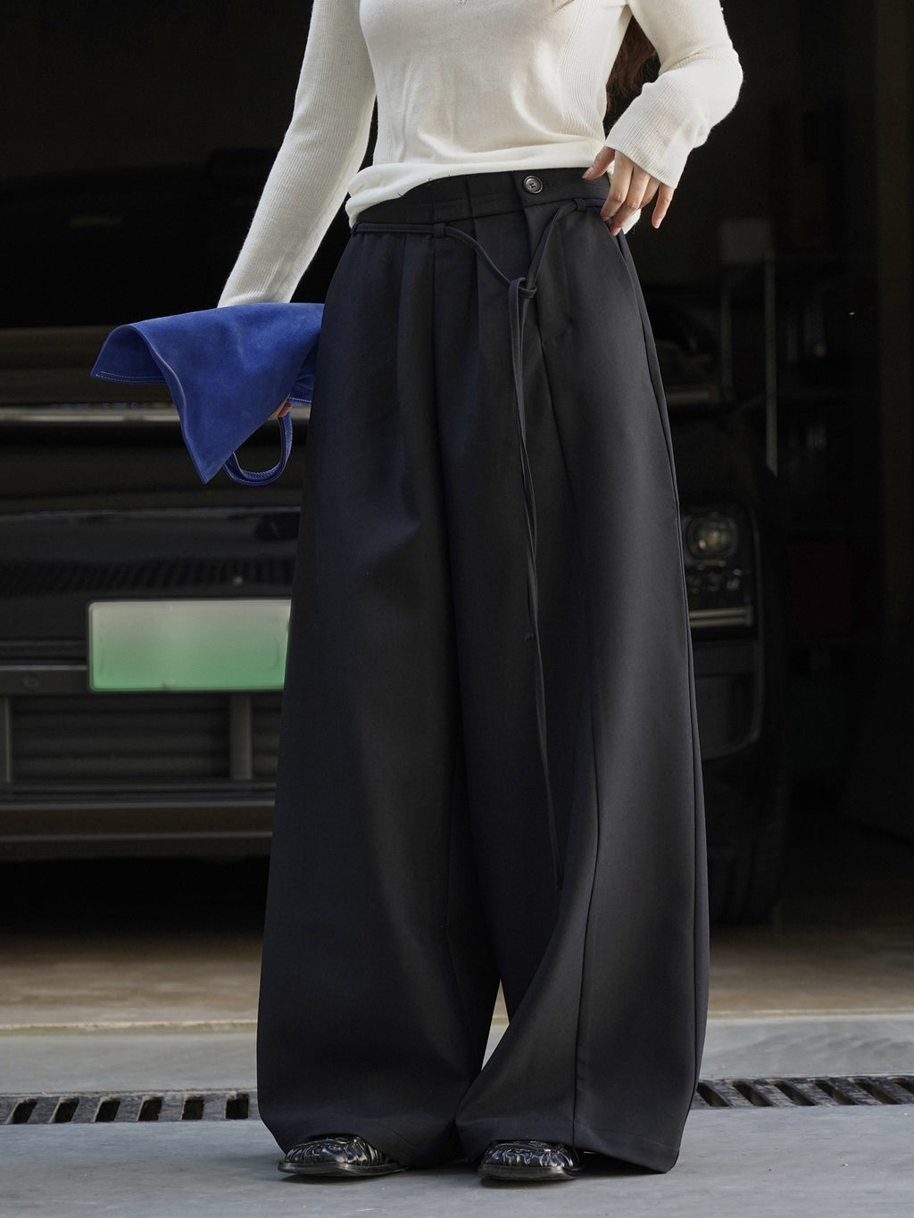 Pleated Side-Drape Pants_BDHL7773