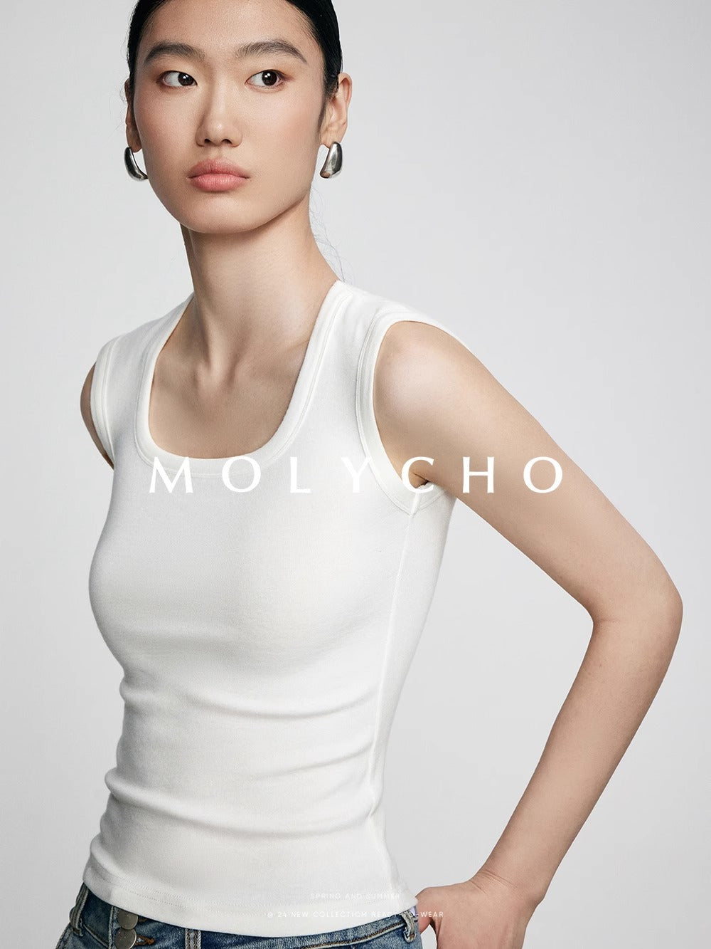 Wide Strap Sleeveless Tops_BDHL7412