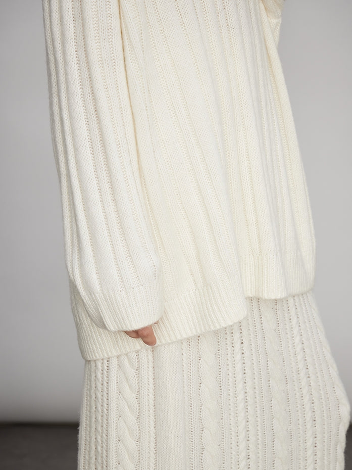 Off-Shoulder Knit Tops Or Knit Waist Skirt_BDHL7992