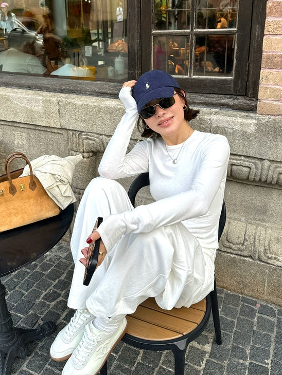 Relaxed-Fit Curved Cargo Pants_BDHL8011