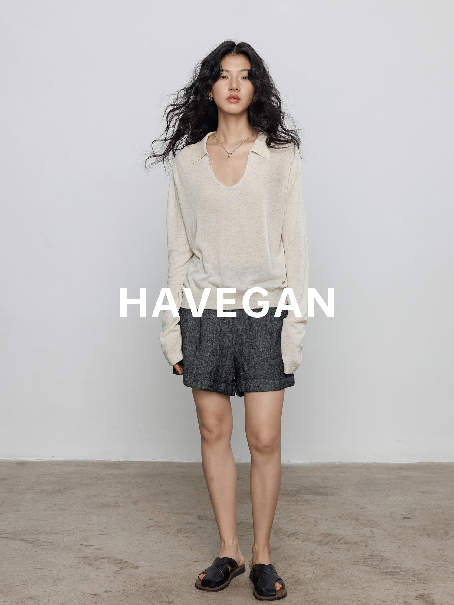 Sheer Skipper Knit Tops_BDHL7598