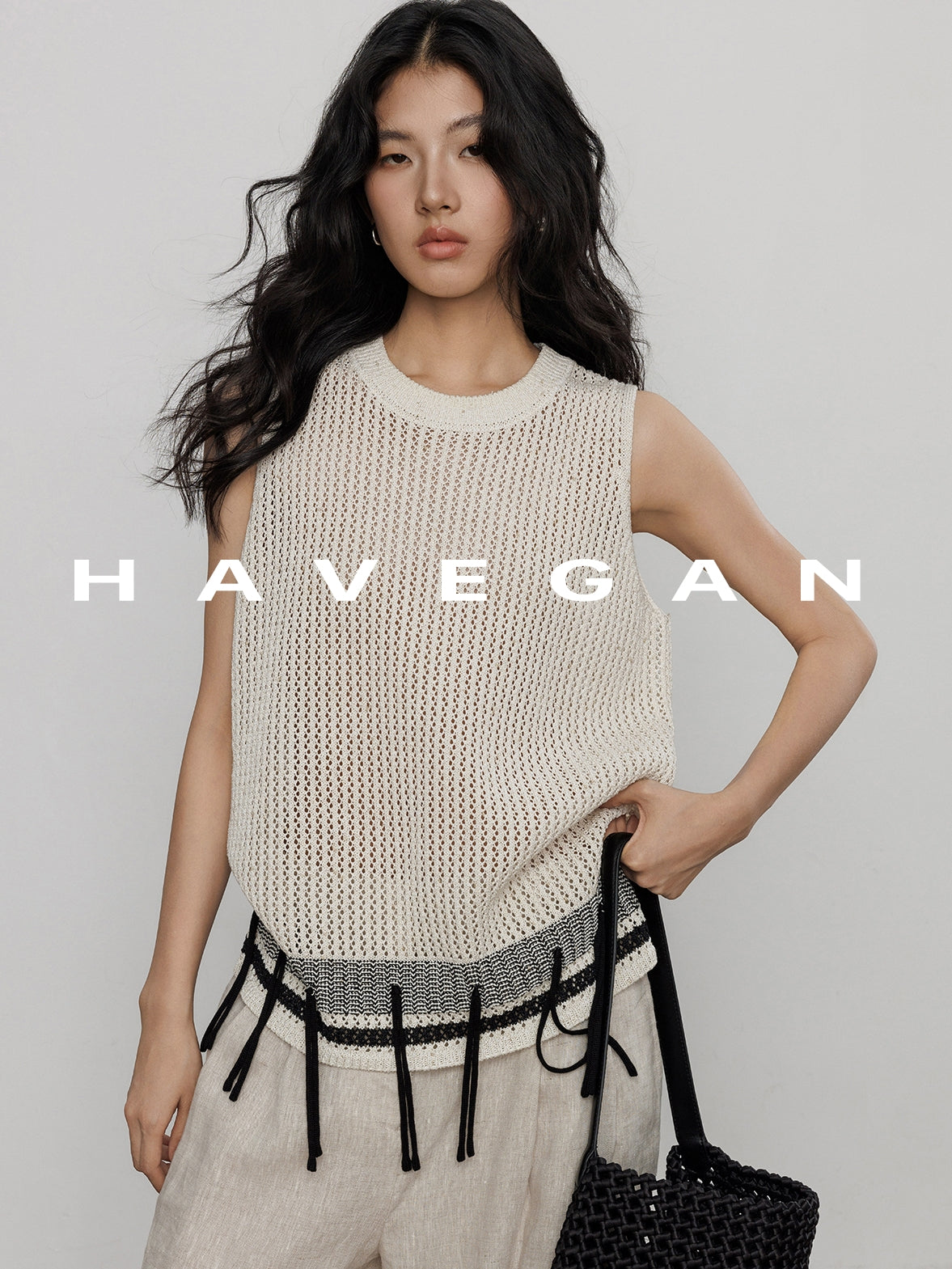 Round Neck Silk Knitted Vest_BDHL7400