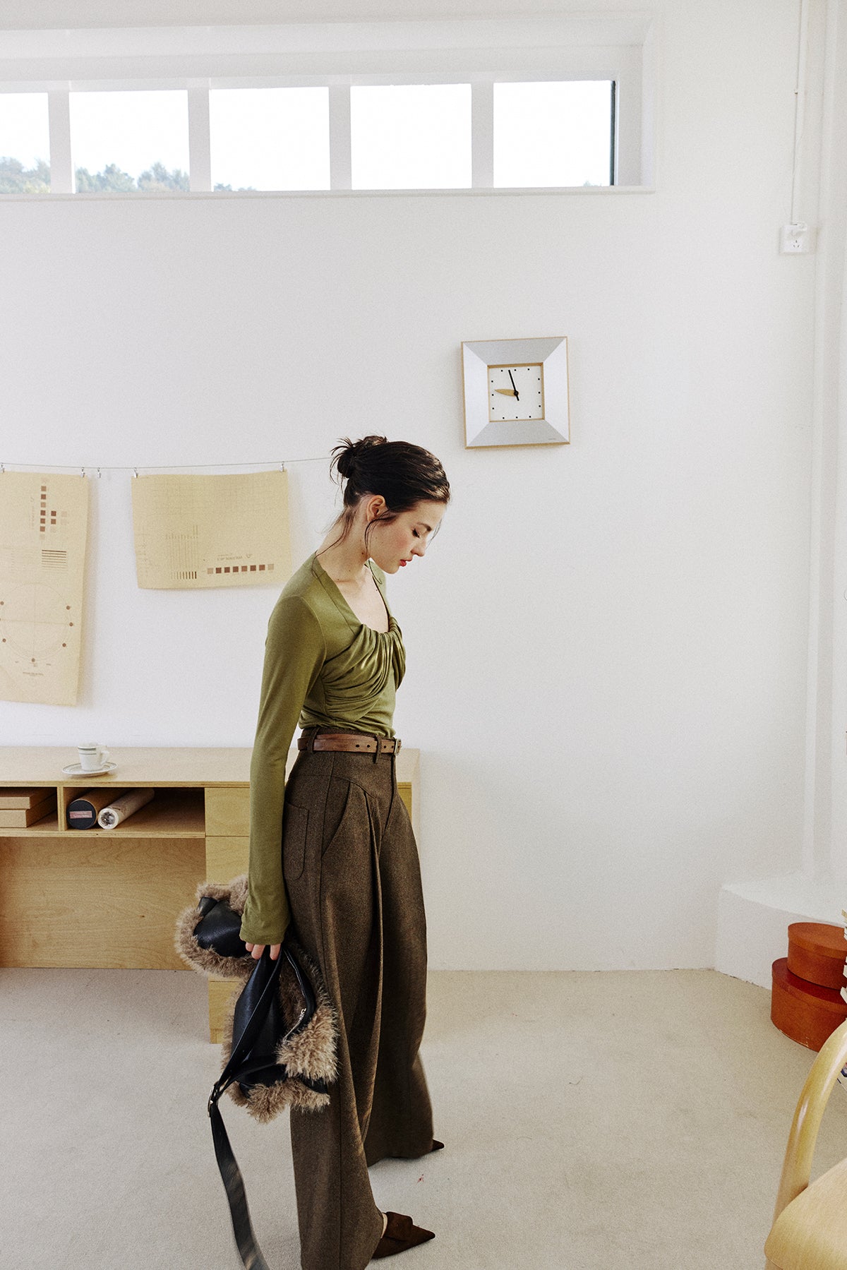 Tucked Wide-Leg Pants_BDHL7996