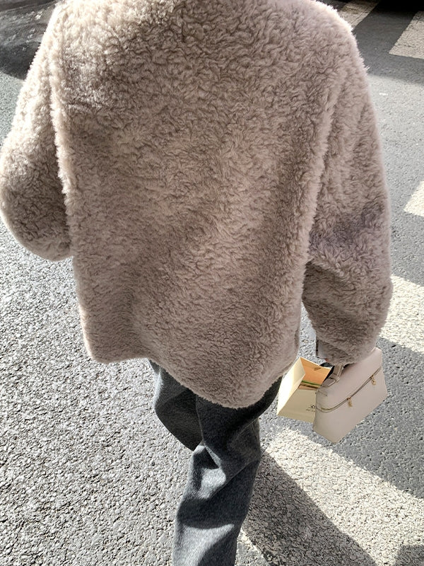 Double-Breasted Fur Coat_BDHL8047