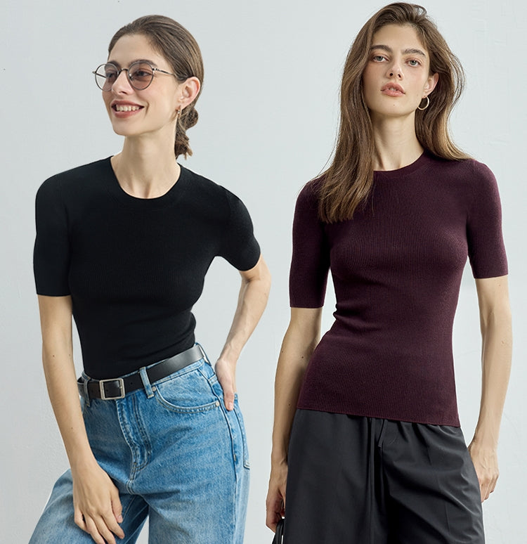 Round-Neck Seamless Slim-Fit Tops_BDHL7715