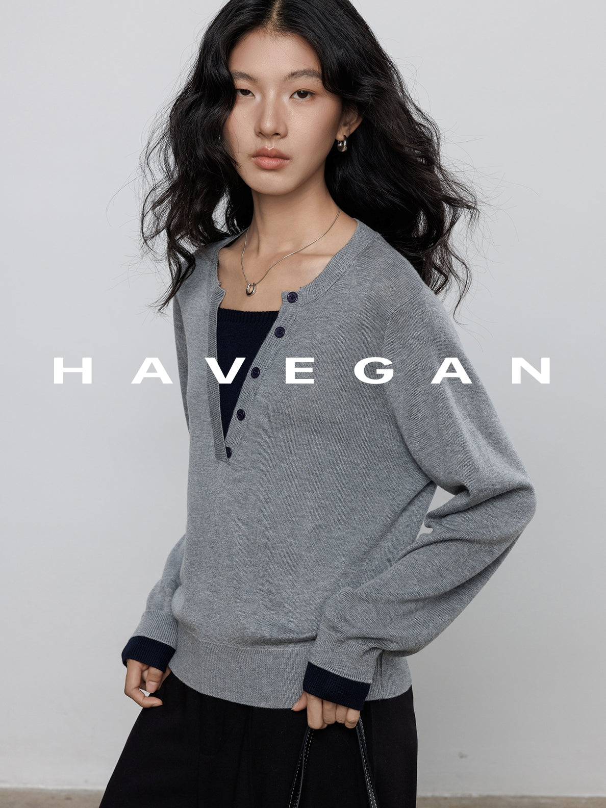 Two-Piece Style Relaxed-Fit Tops_BDHL7781