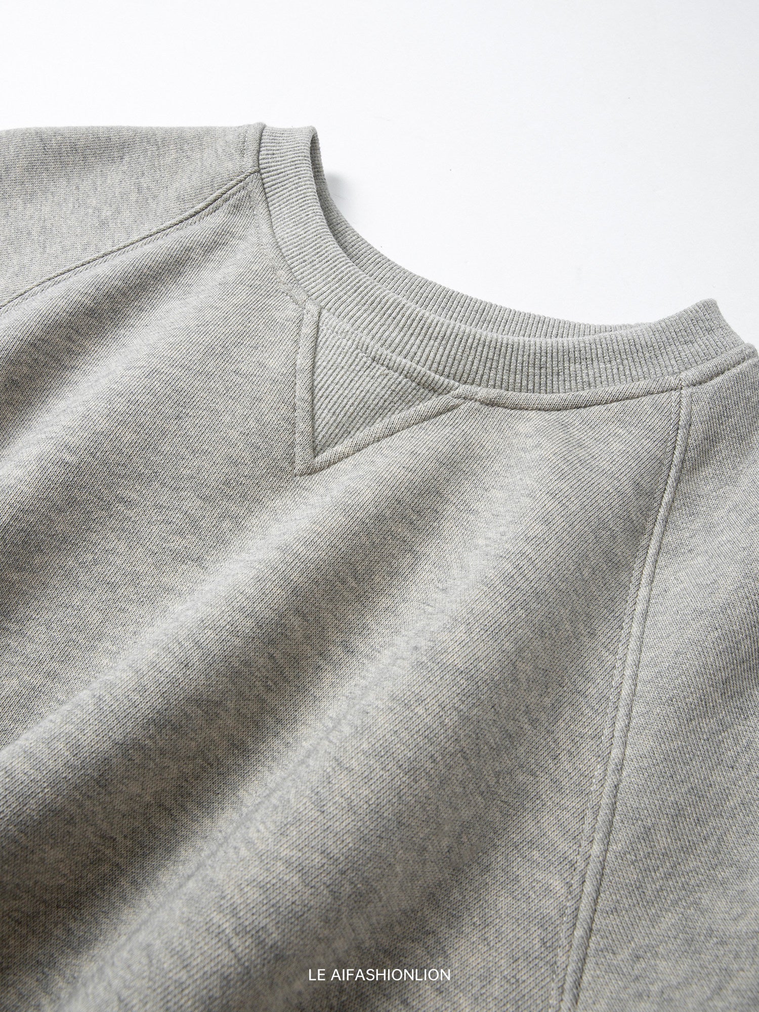 Sweat Hooded Tops Or Round-Neck Tops Or Pants_BDHL8044