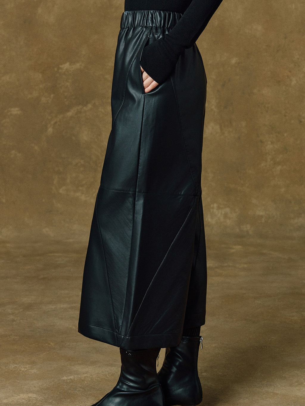 Leather Wide-Leg Cropped Pants_BDHL8160