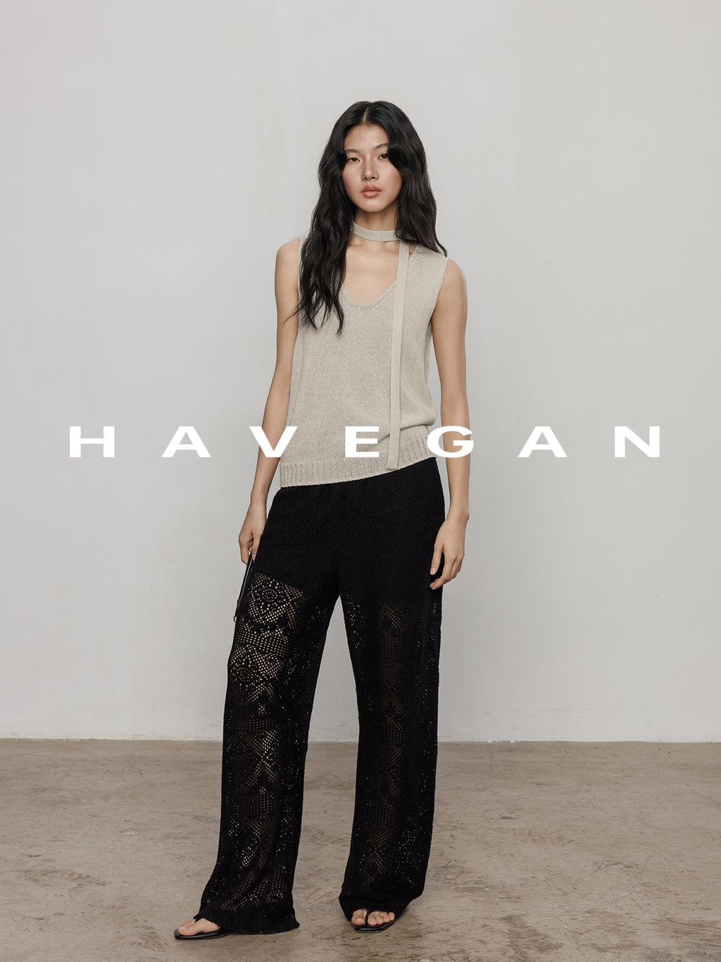 V-Neck Tie-Strap Knitted Vest_BDHL7477