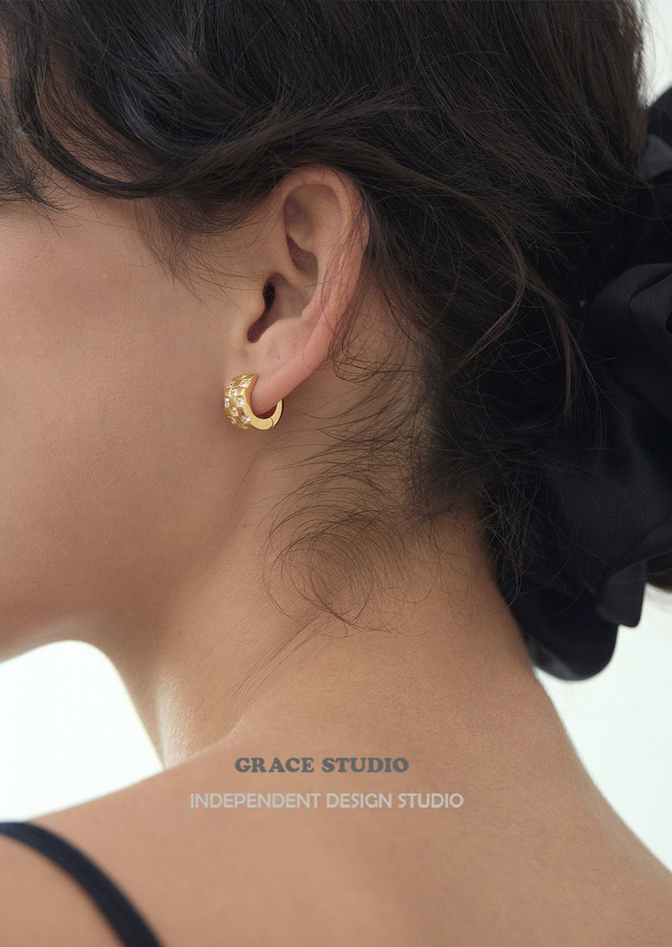 Checkerboard Metal pierced earrings_BDHL7681