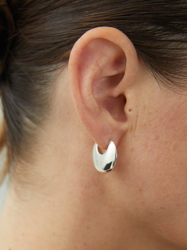Round Silver Pierced Earrings_BDHL7463