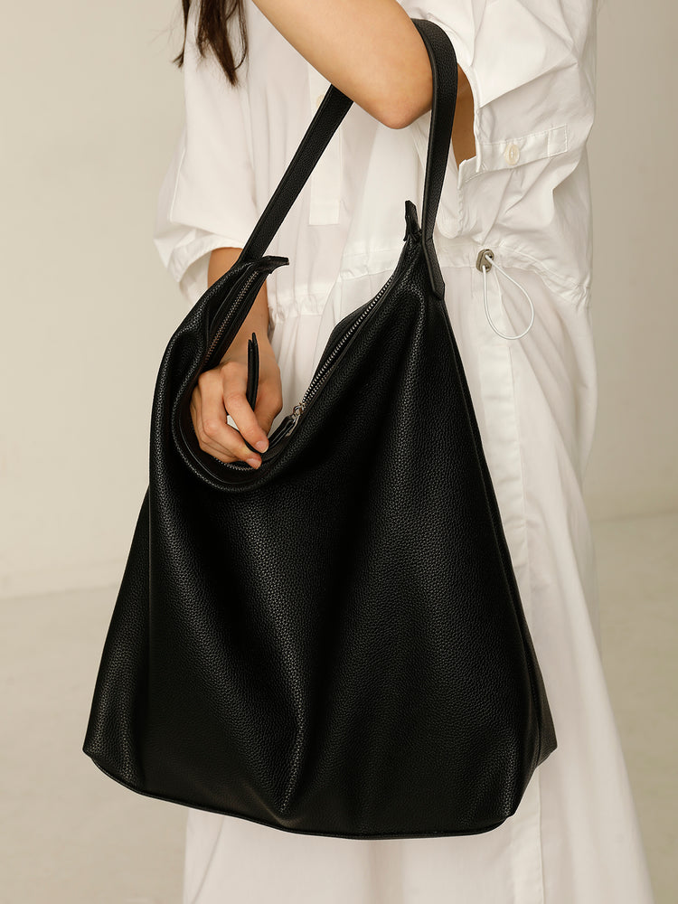 Urban Chic Slouch Bag_BDHL5445