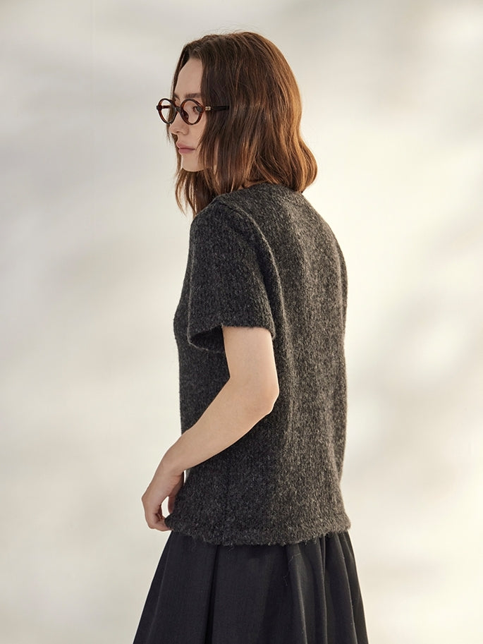 Round-Neck Knit Cardigan_BDHL7736
