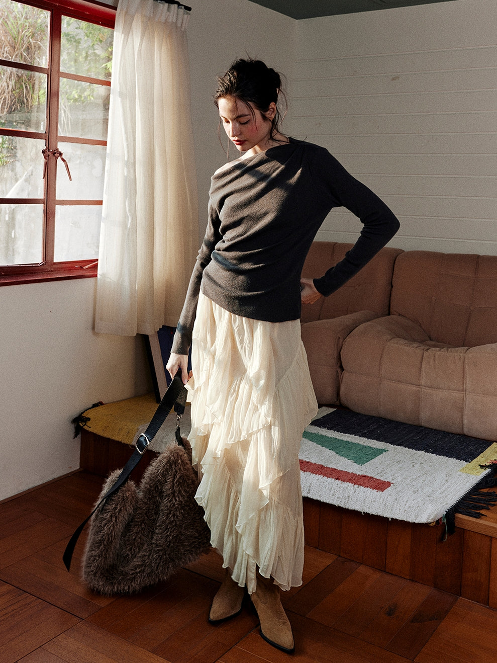 Asymmetrical Tulle Skirt_BDHL7999