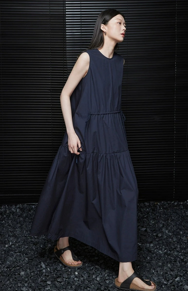 Tiered Navy Sleeveless Dress_BDHL6038