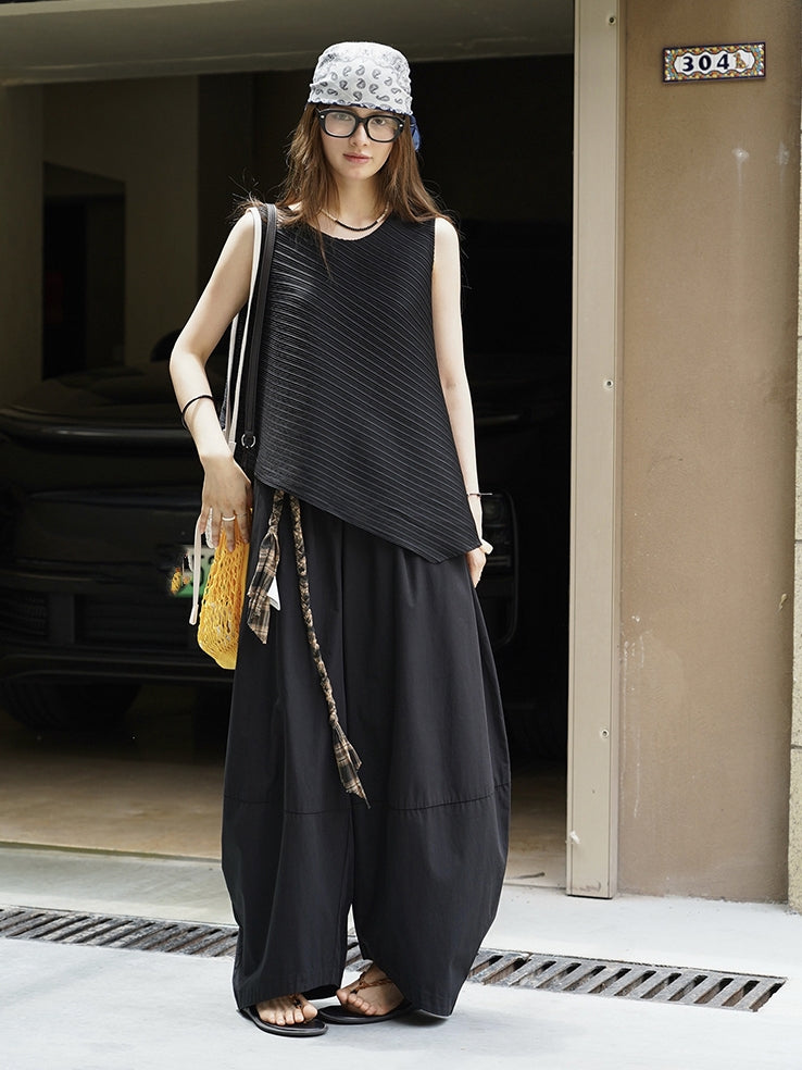 Irregular Round Neck Sleeveless Tops_BDHL7627