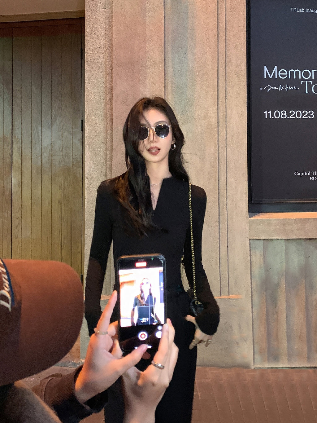 Half-Open Collar Knit Tops_BDHL8027